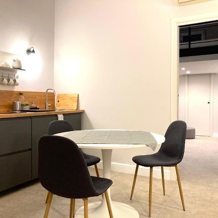 Apartment Rent Casa Almika Бари Екстериор снимка