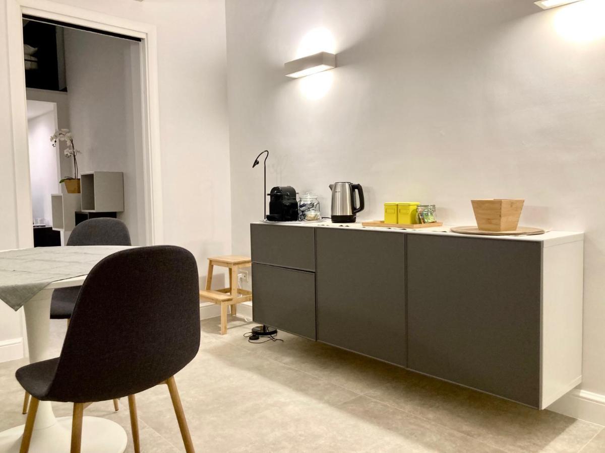 Apartment Rent Casa Almika Бари Екстериор снимка