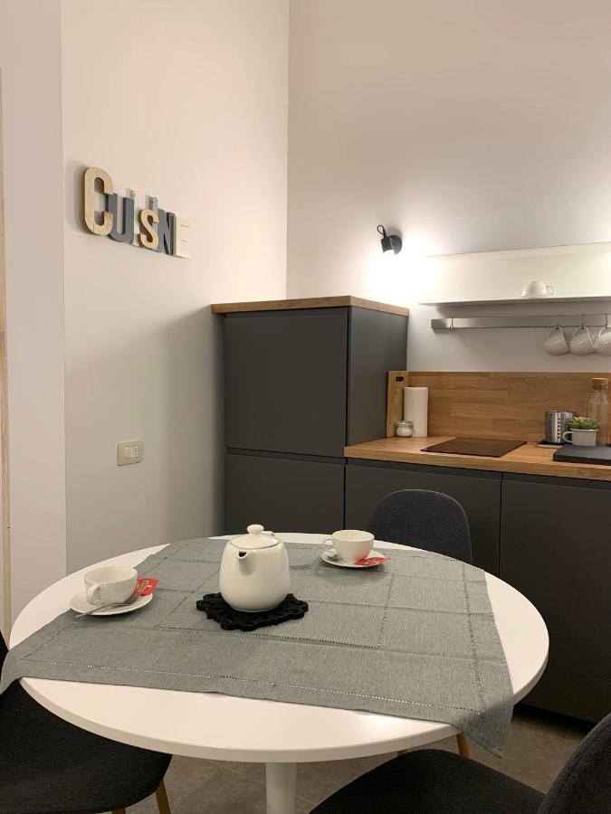 Apartment Rent Casa Almika Бари Екстериор снимка