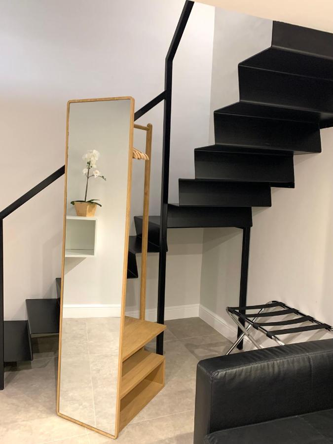 Apartment Rent Casa Almika Бари Екстериор снимка