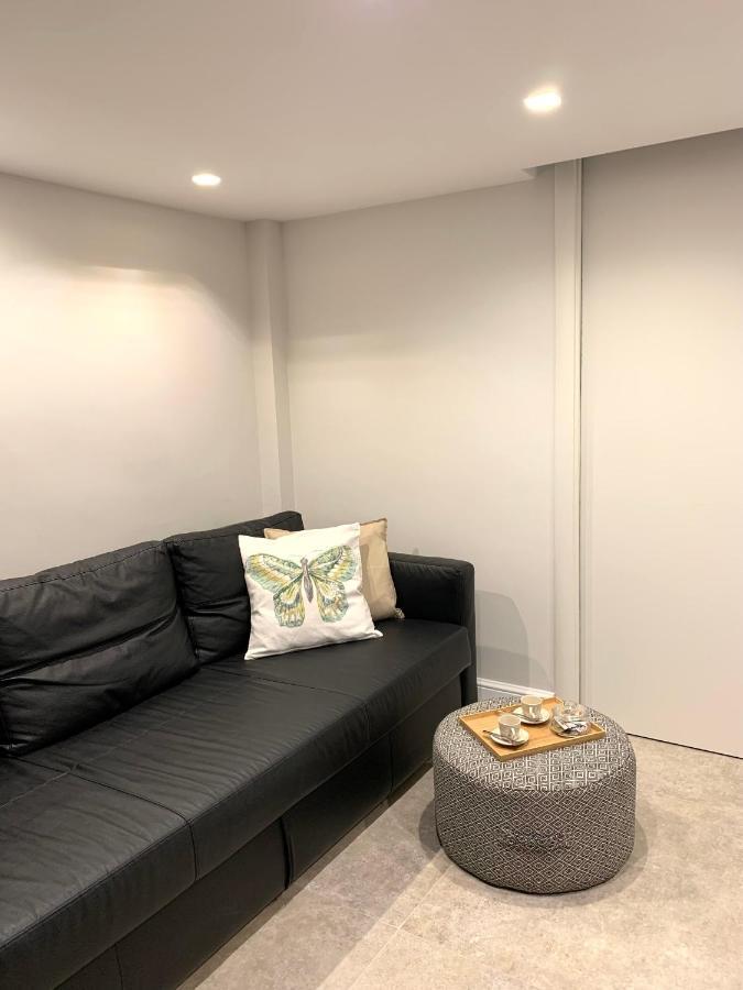 Apartment Rent Casa Almika Бари Екстериор снимка